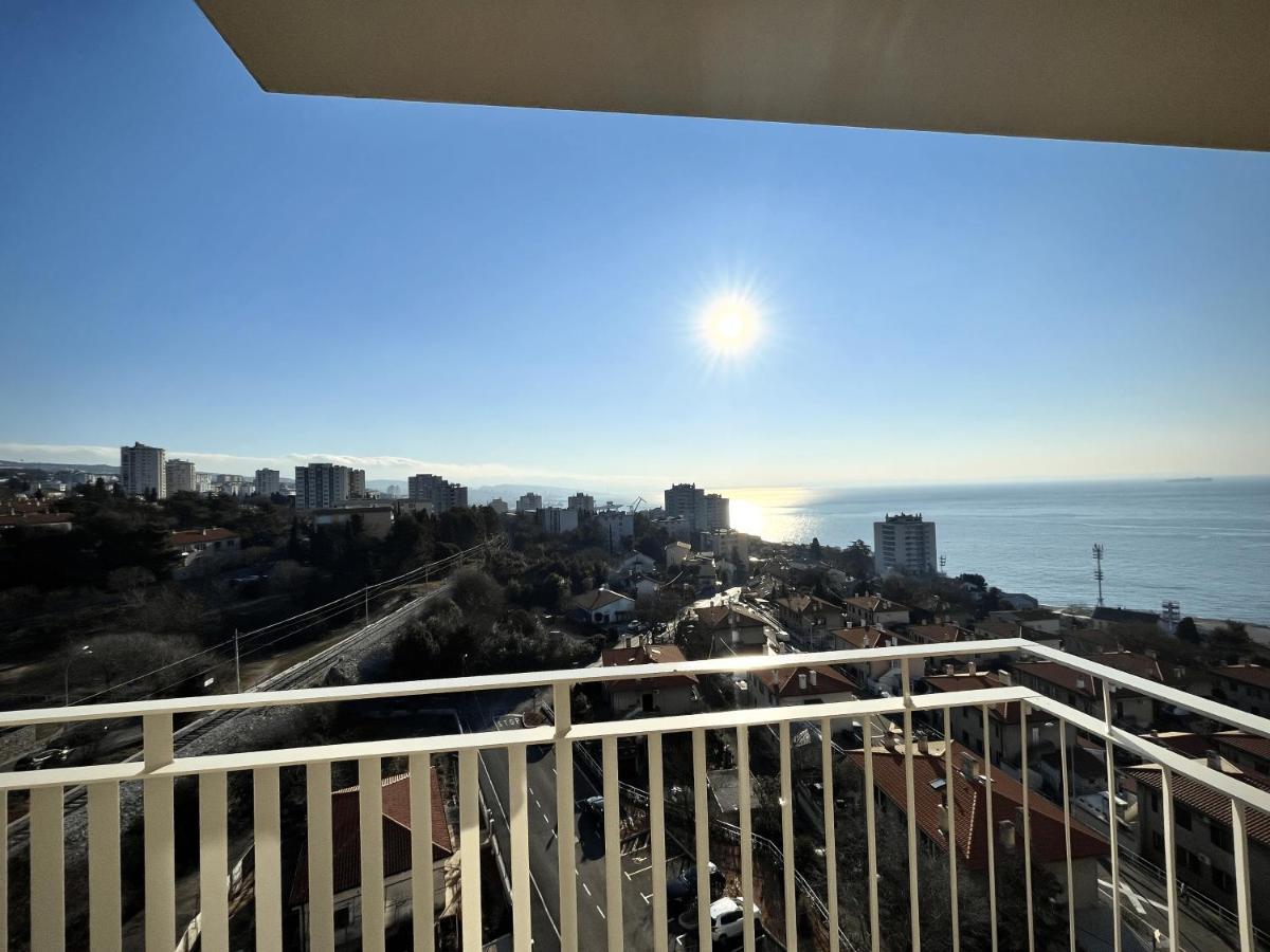 Apartment Pia Rijeka Exteriör bild