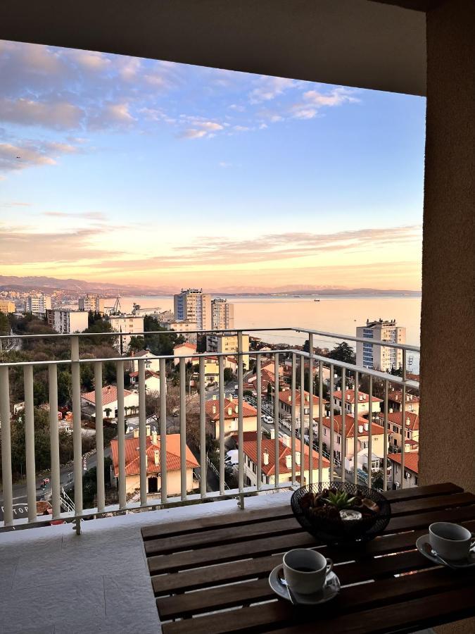 Apartment Pia Rijeka Exteriör bild
